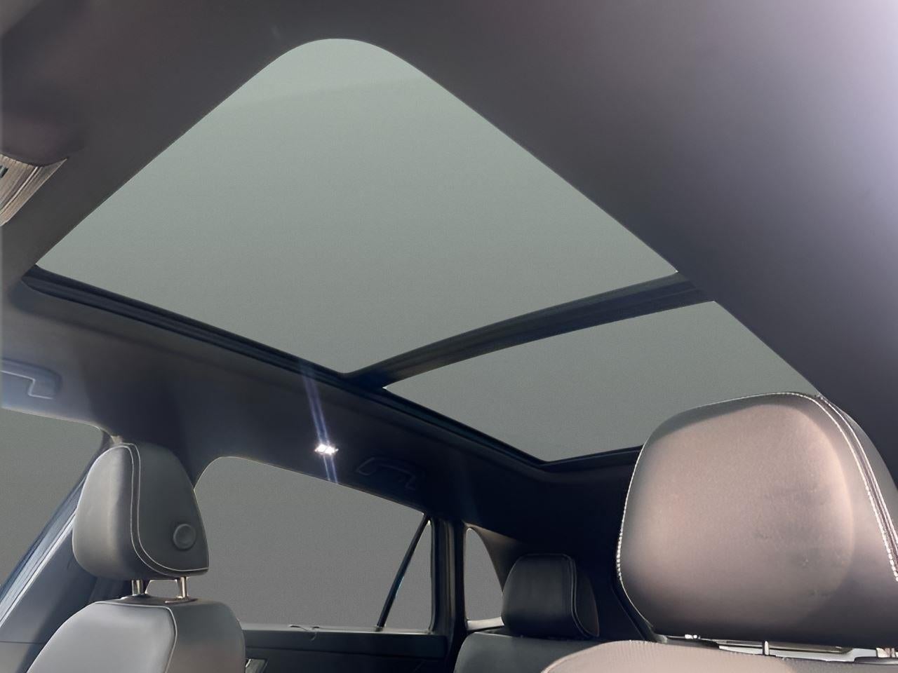 2026 Volkswagen Atlas Cross Sport 2.0T SEL