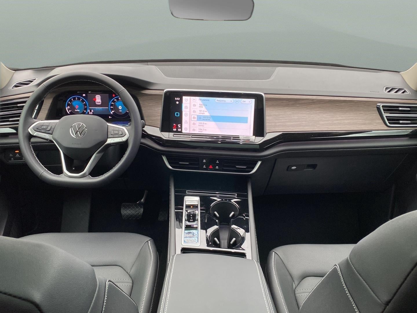 2026 Volkswagen Atlas 2.0T SEL