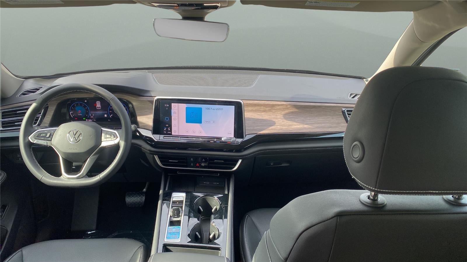 2026 Volkswagen Atlas 2.0T SEL