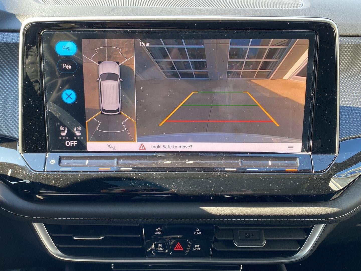 2026 Volkswagen Atlas Cross Sport 2.0T SEL Premium R-Line