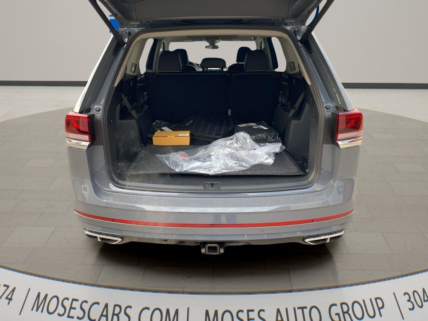 2025 Volkswagen Atlas 2.0T SEL Premium R-Line