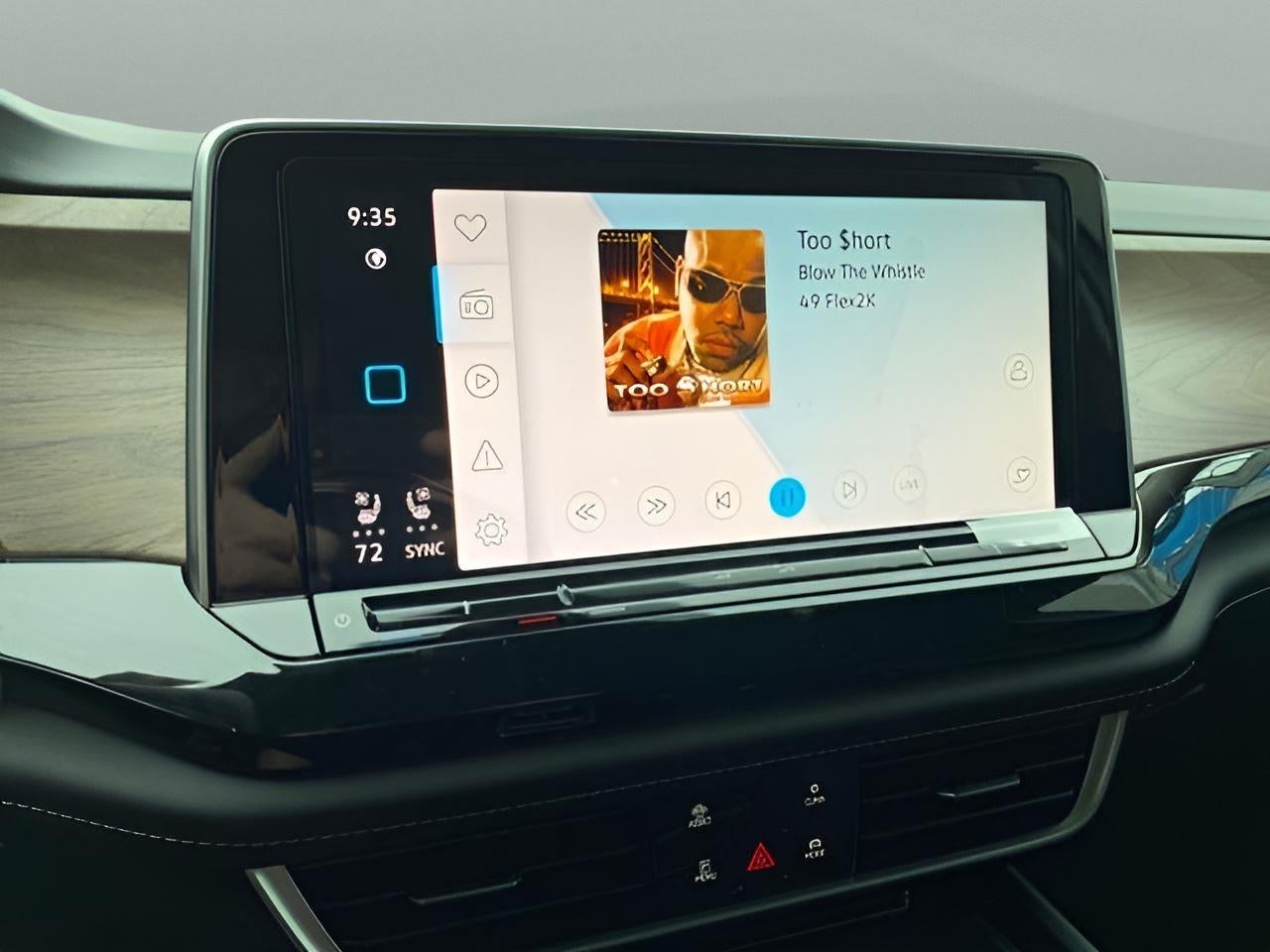 2026 Volkswagen Atlas 2.0T SE w/ Technology