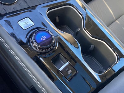 2027 Volkswagen Atlas SE w/Technology