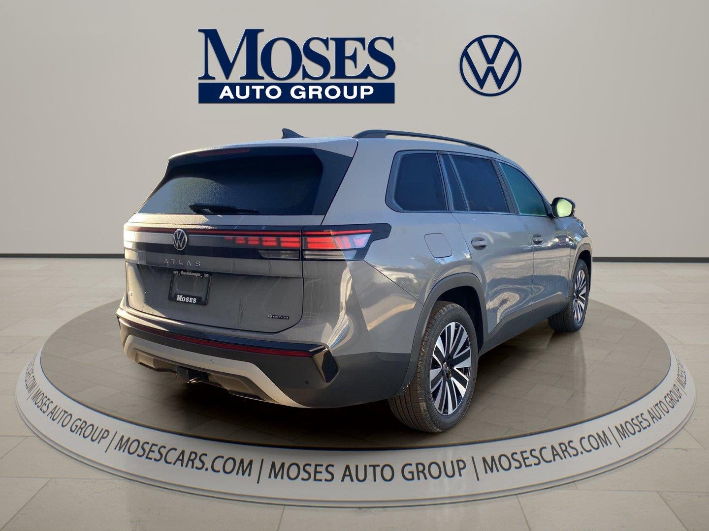 2027 Volkswagen Atlas SE w/Technology