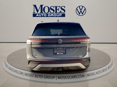 2027 Volkswagen Atlas SE w/Technology