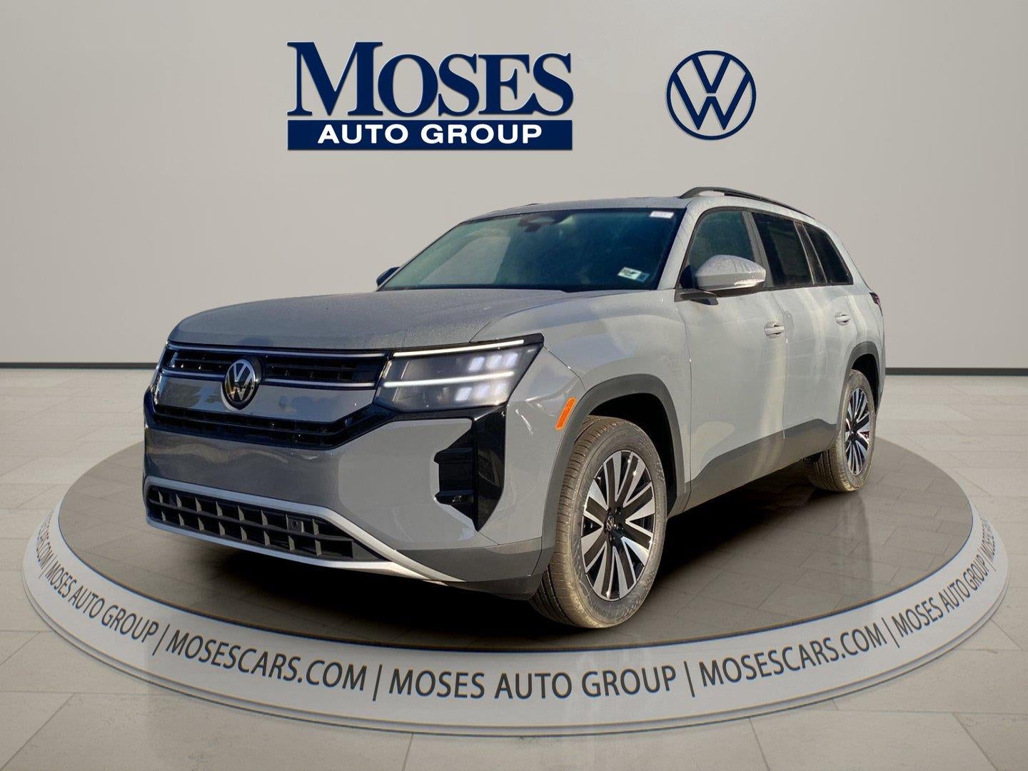 2027 Volkswagen Atlas SE w/Technology