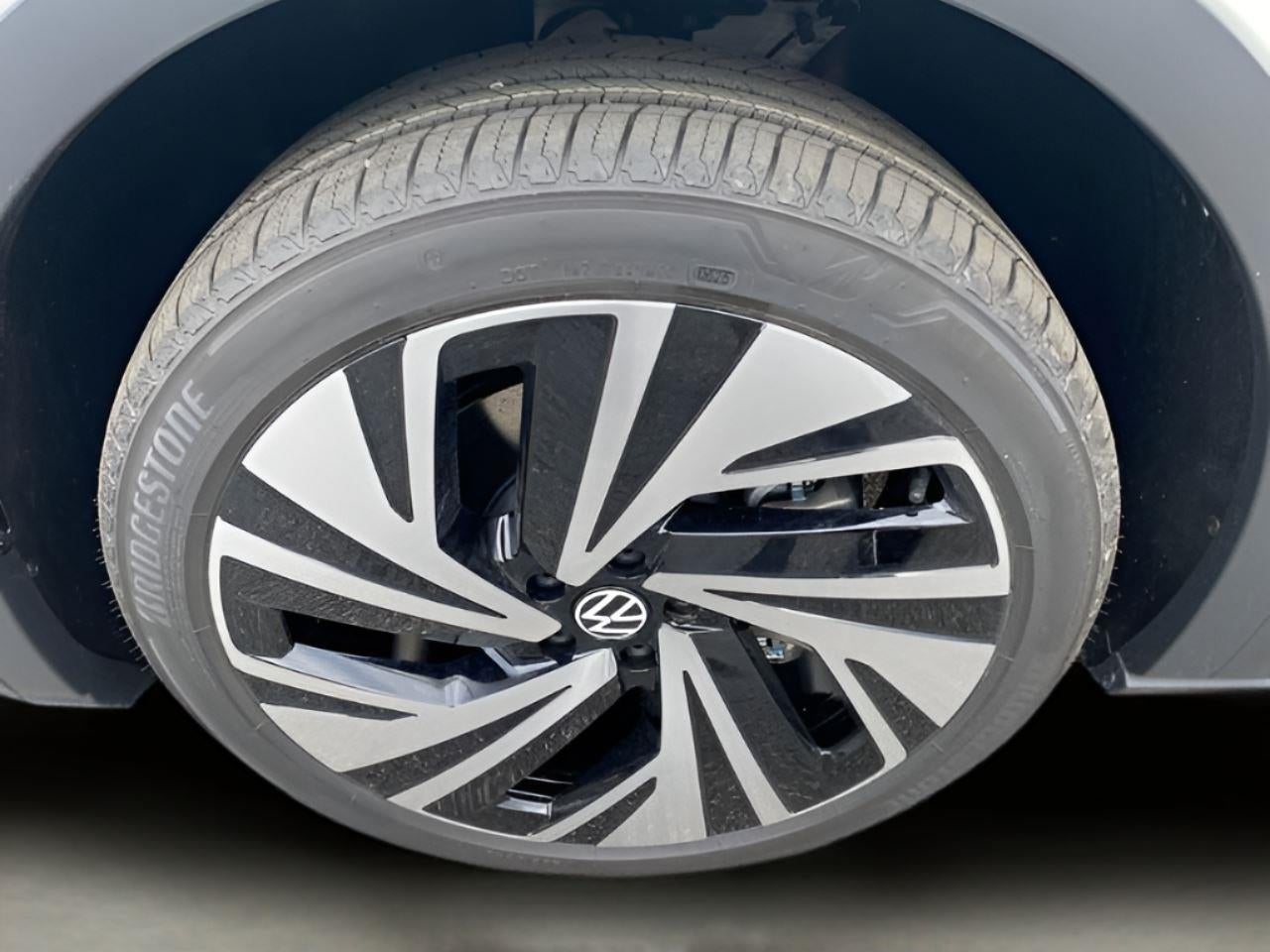 2025 Volkswagen ID.4 Pro S Plus
