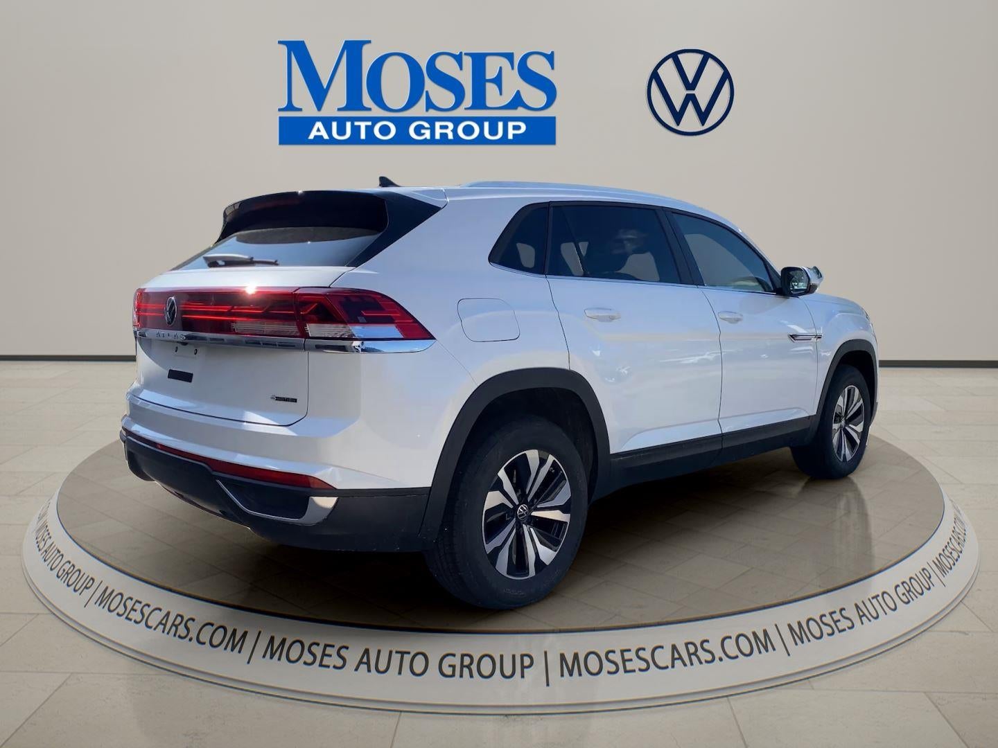 2026 Volkswagen Atlas Cross Sport 2.0T SE