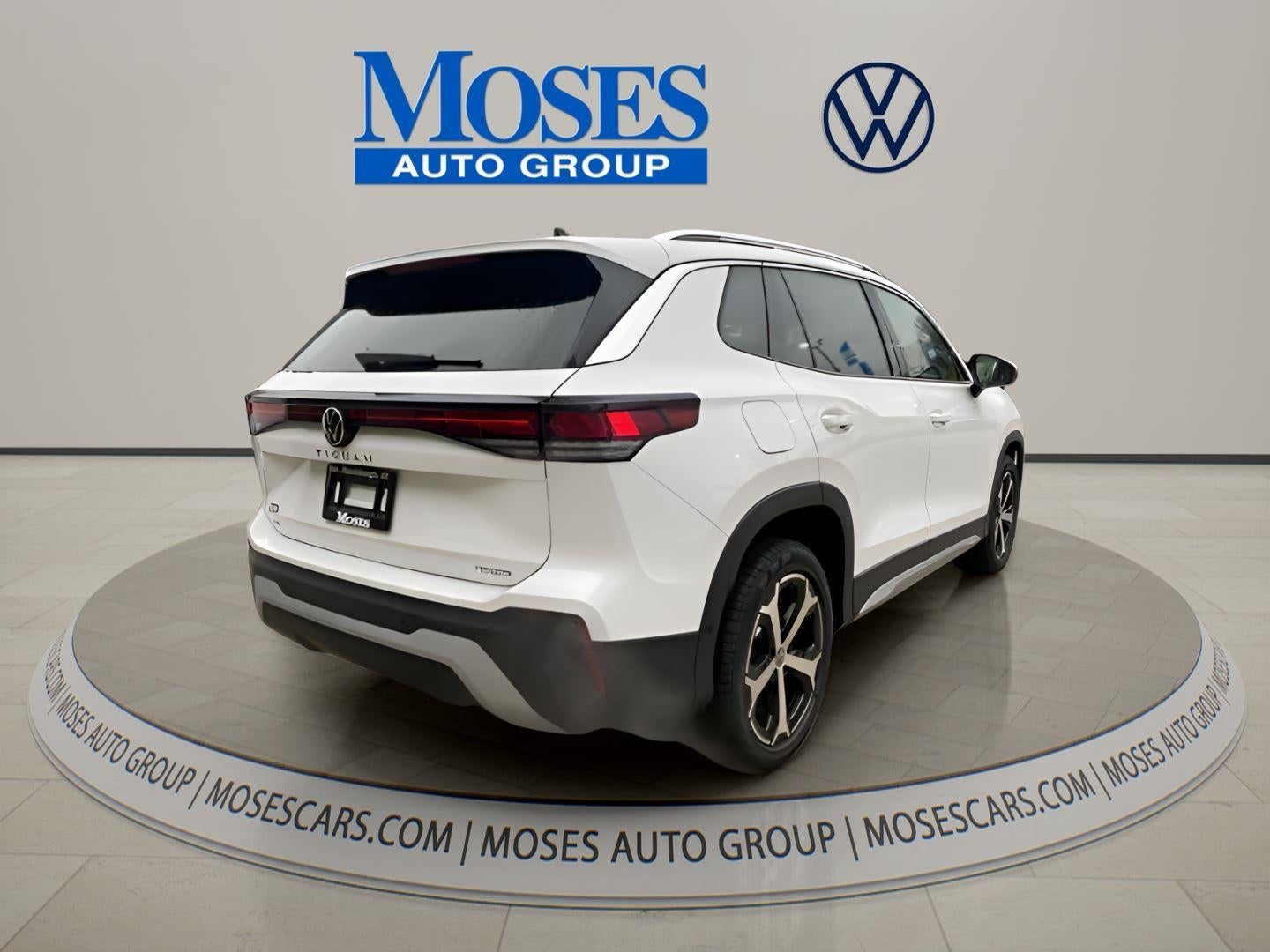 2026 Volkswagen Tiguan 2.0T SE