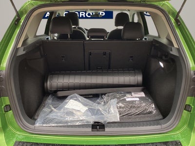 2027 Volkswagen Taos SE