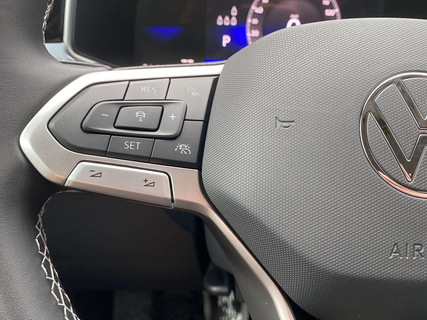 2027 Volkswagen Taos SE