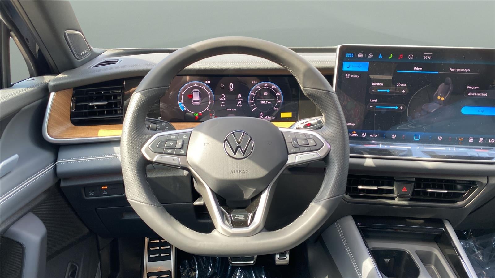 2026 Volkswagen Tiguan 2.0T SEL