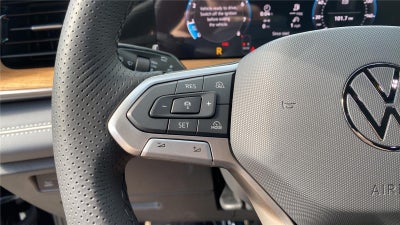 2026 Volkswagen Tiguan 2.0T SEL