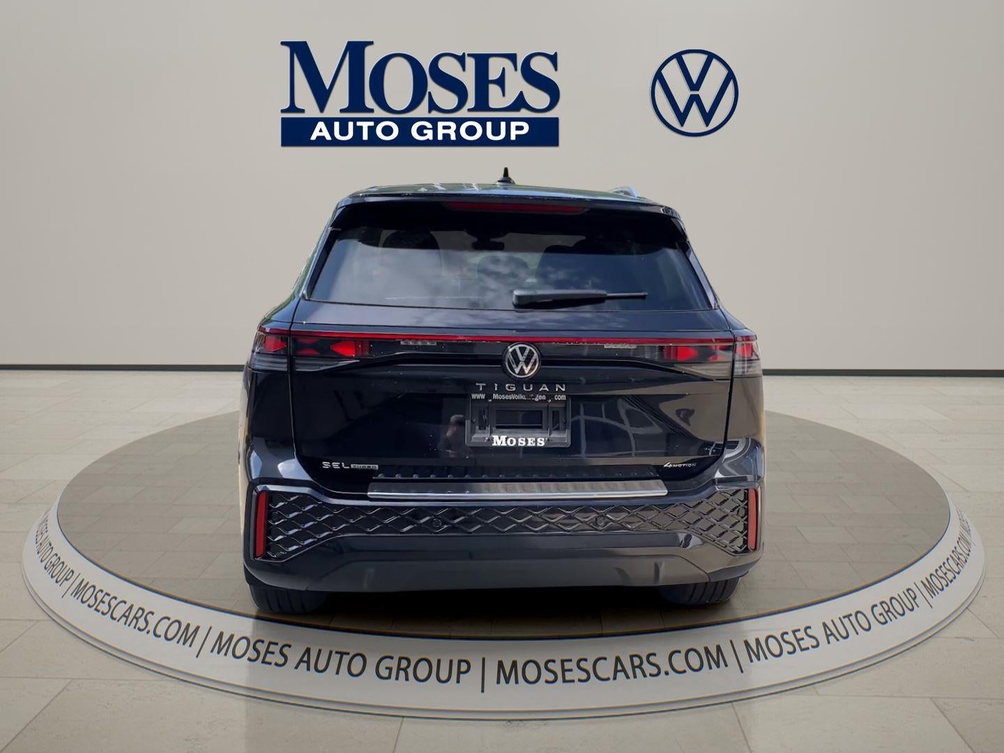 2026 Volkswagen Tiguan 2.0T SEL