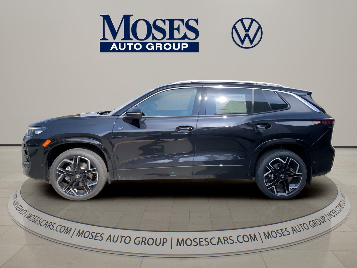2026 Volkswagen Tiguan 2.0T SEL