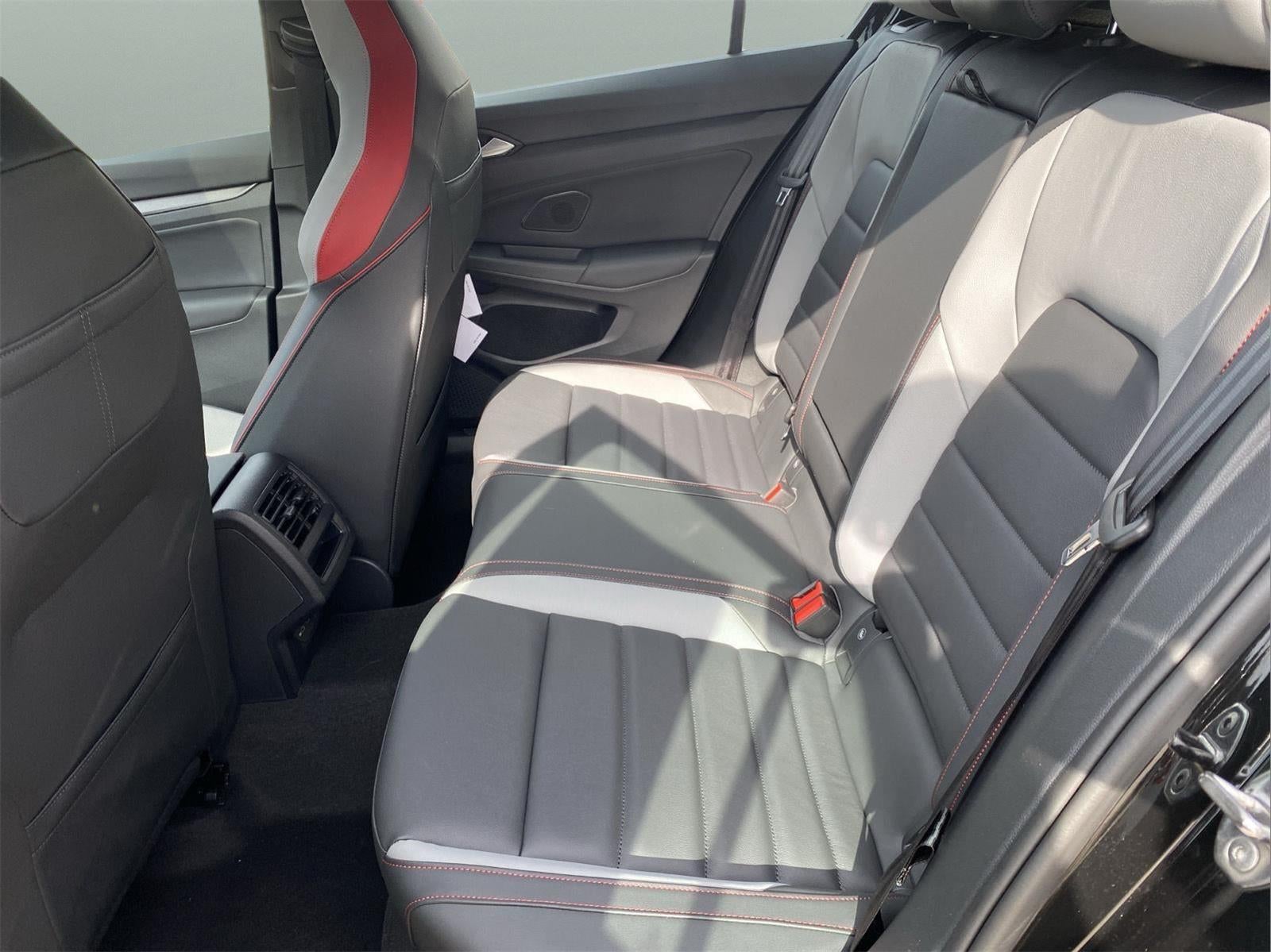 2026 Volkswagen Golf GTI 2.0T SE