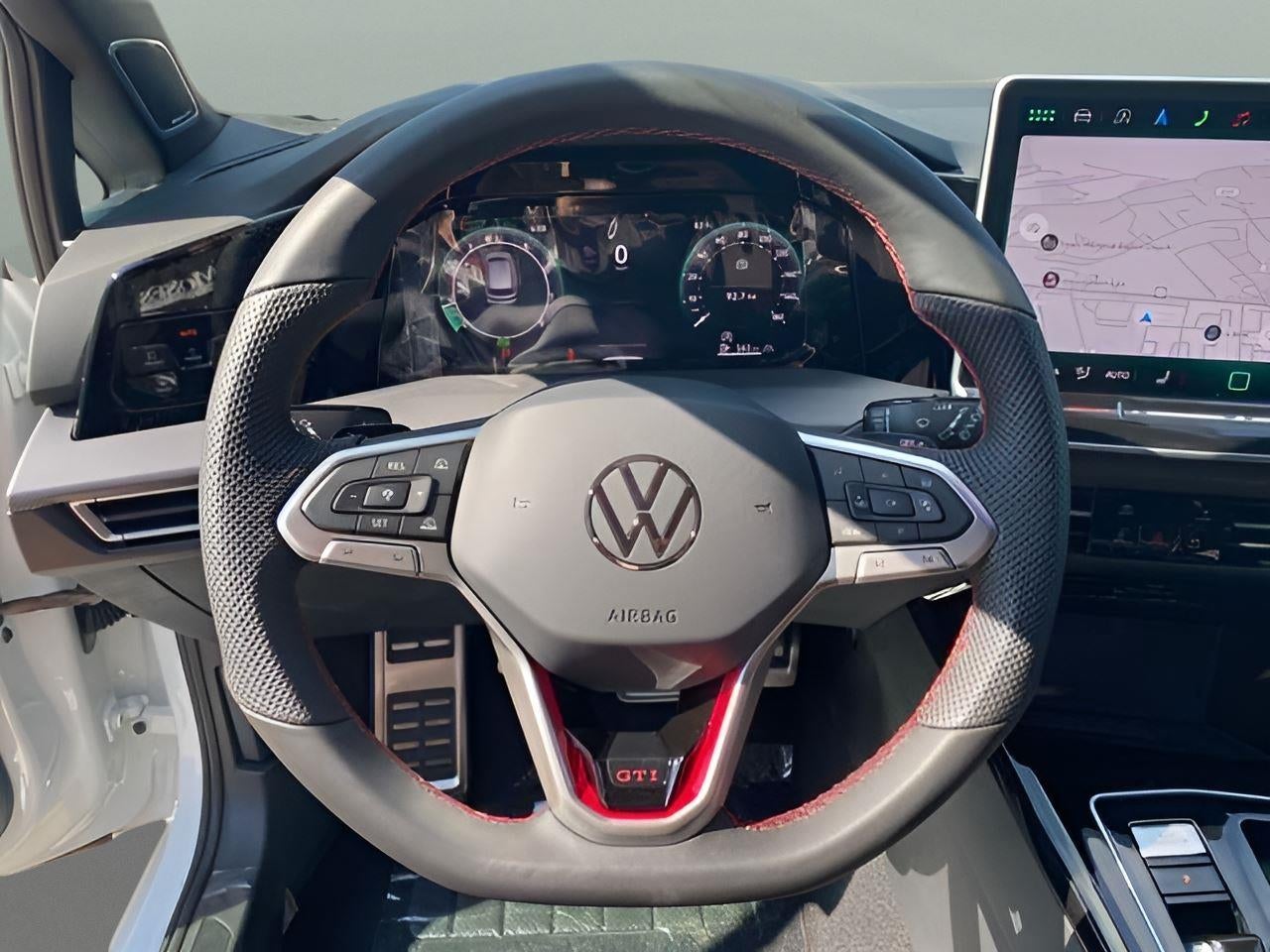 2025 Volkswagen Golf GTI 2.0T SE