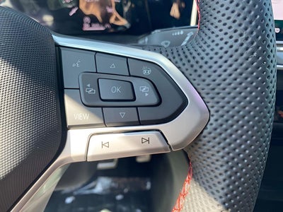 2025 Volkswagen Golf GTI 2.0T SE