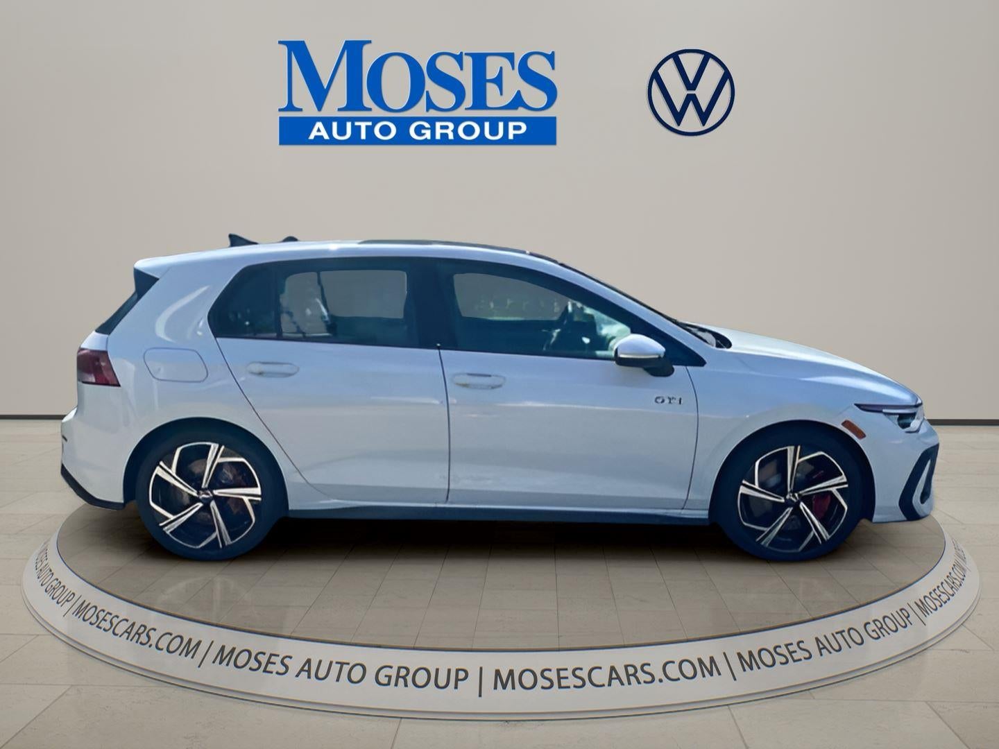 2025 Volkswagen Golf GTI 2.0T SE