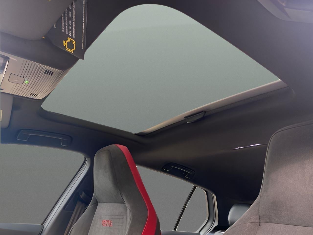 2026 Volkswagen Golf GTI 2.0T SE