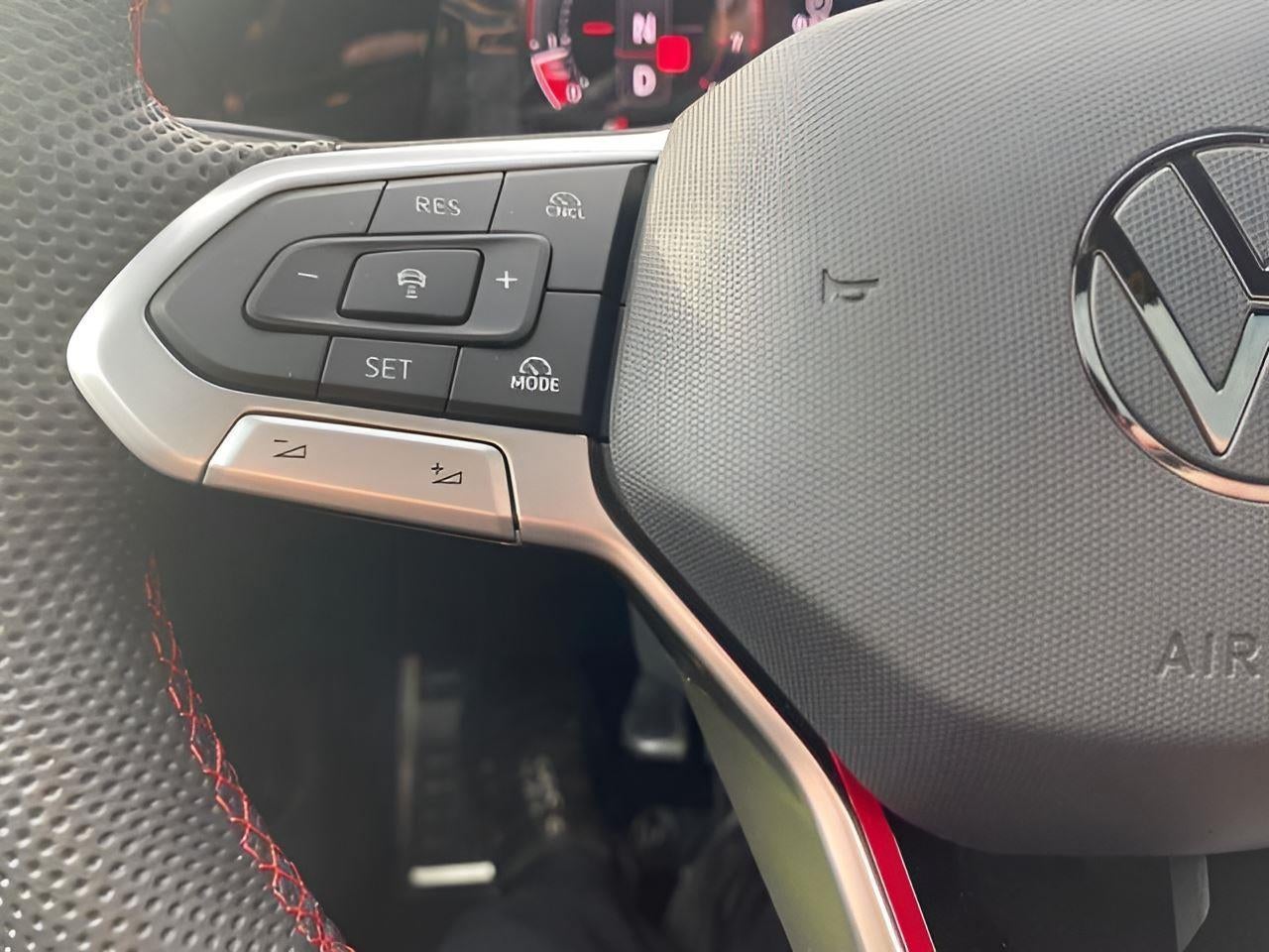 2026 Volkswagen Golf GTI 2.0T SE