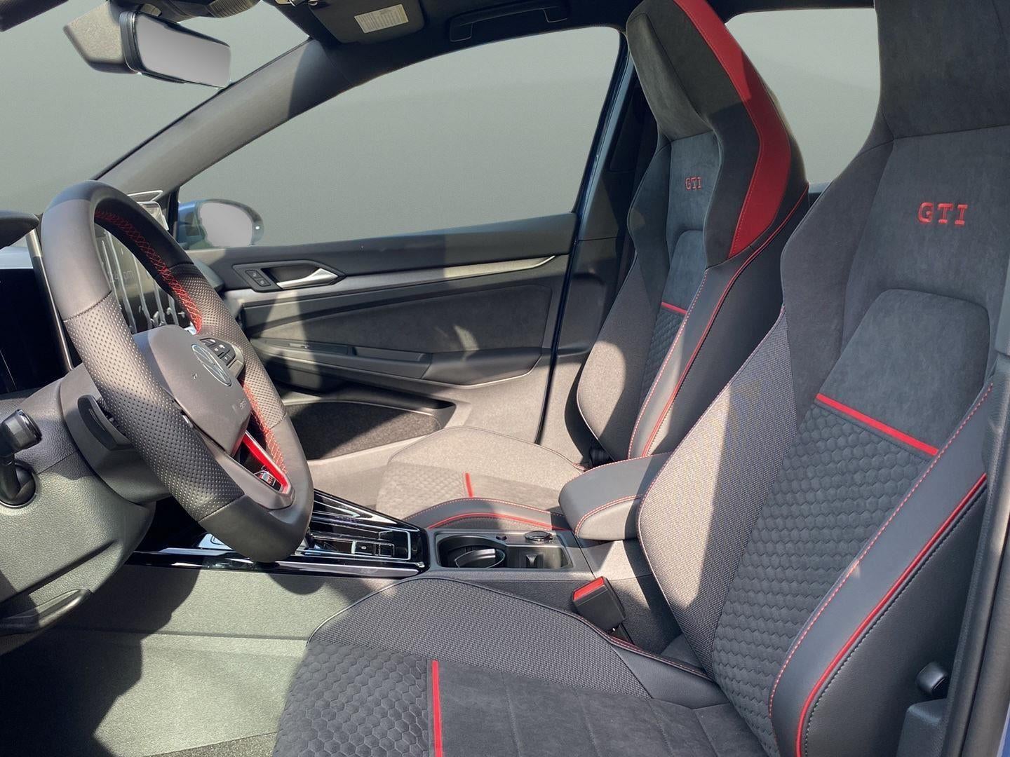 2026 Volkswagen Golf GTI 2.0T SE