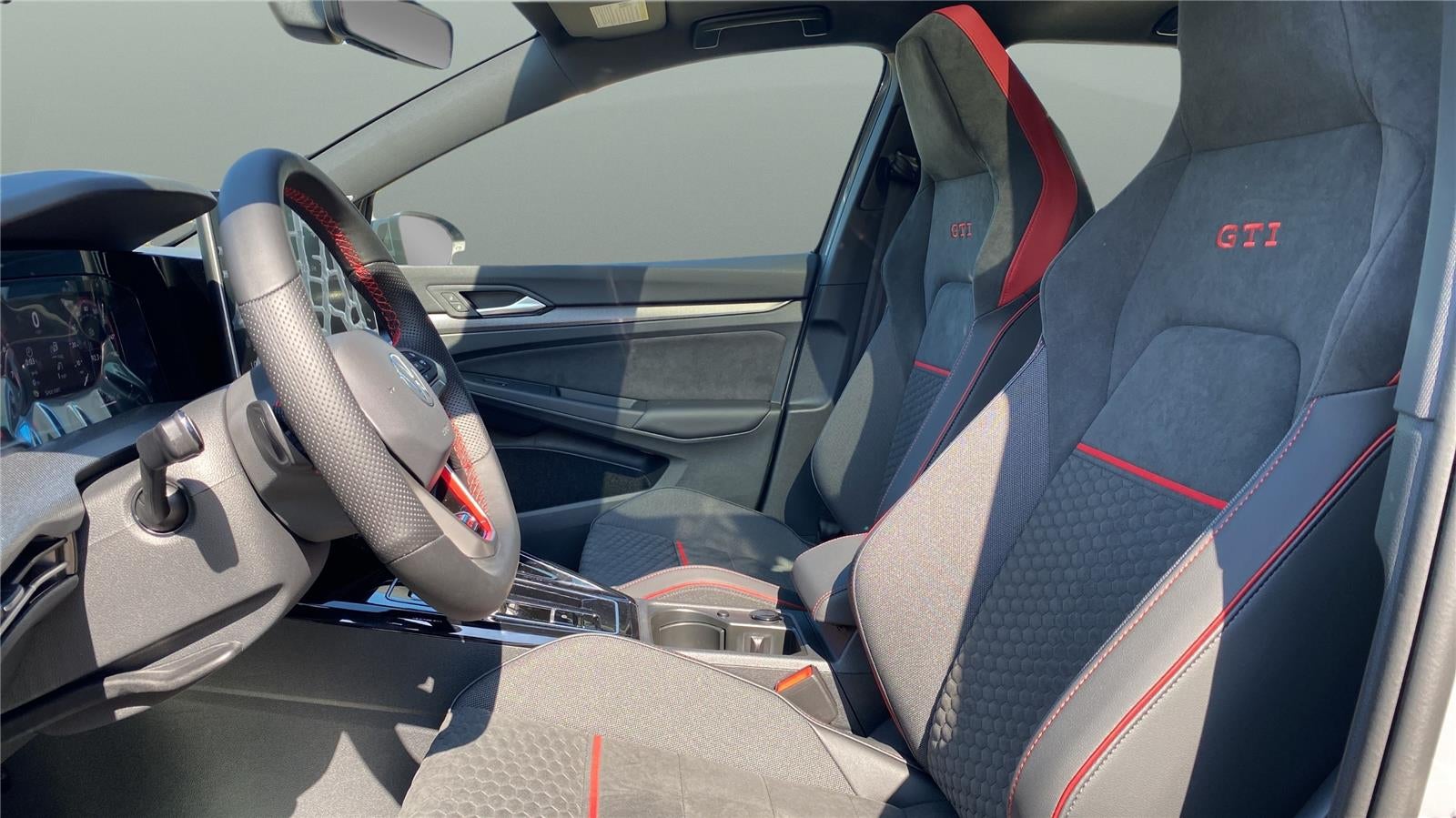 2026 Volkswagen Golf GTI 2.0T SE