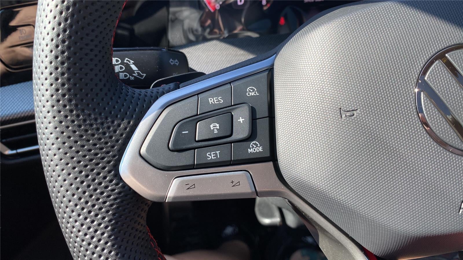 2026 Volkswagen Golf GTI 2.0T SE