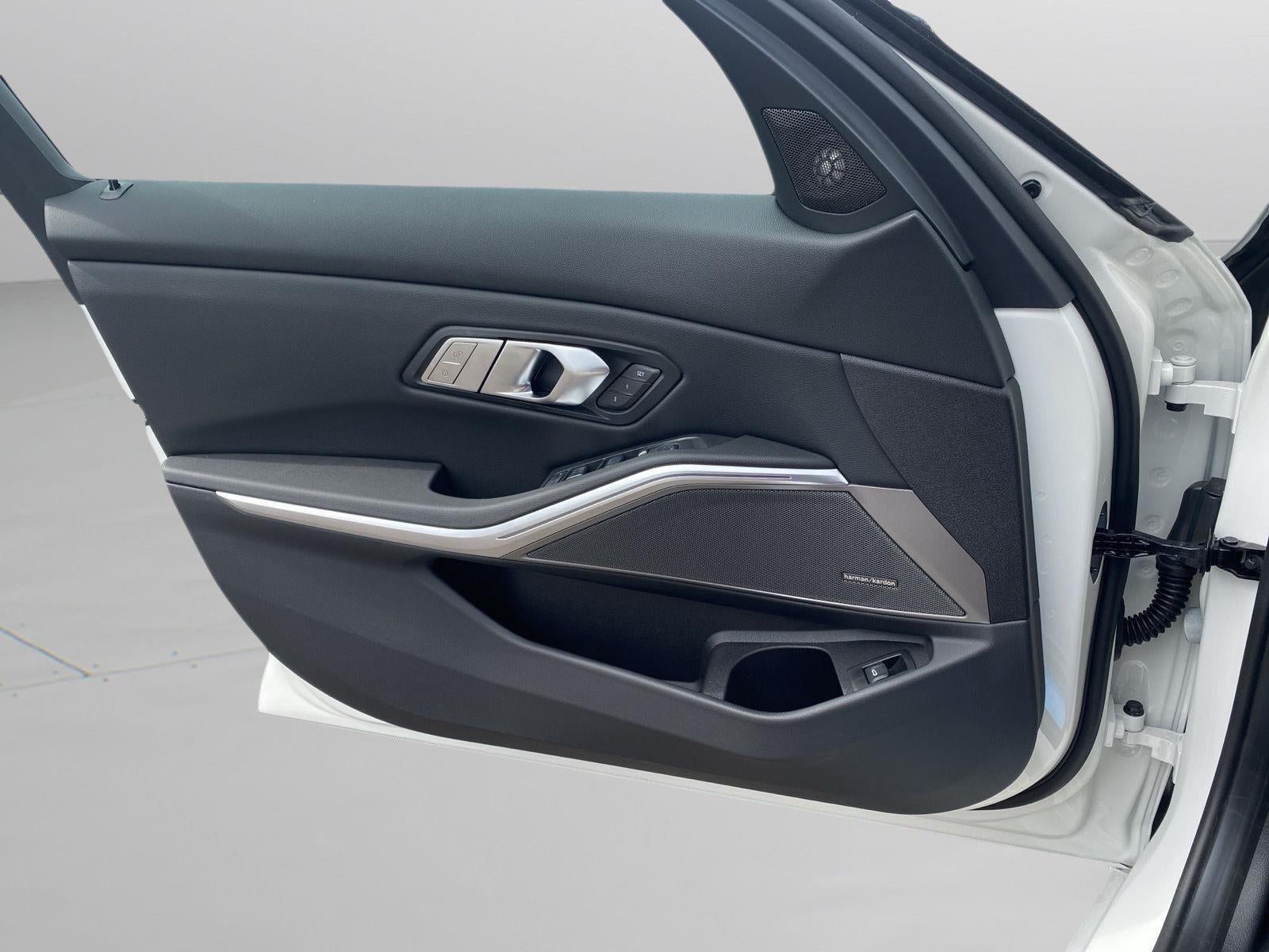 2026 BMW 3 Series 330i NA xDrive