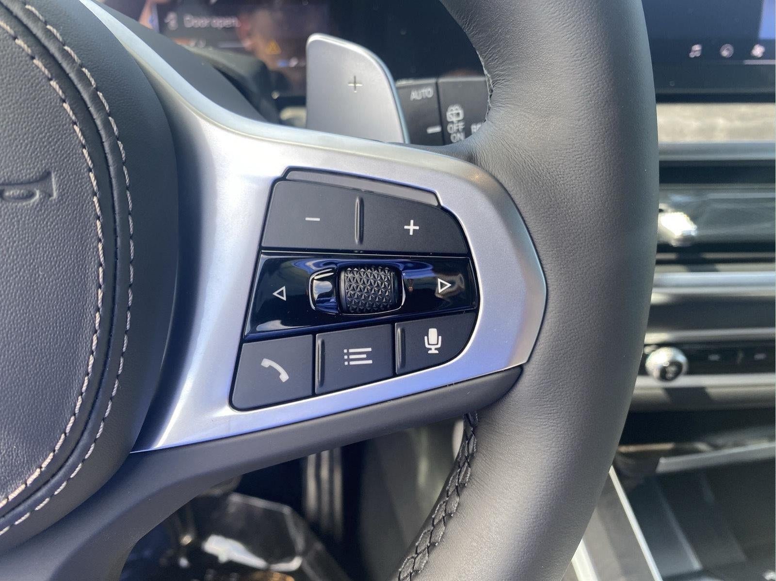 2027 BMW X7 xDrive40i