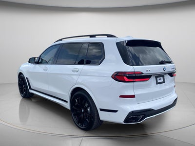2027 BMW X7 M60i