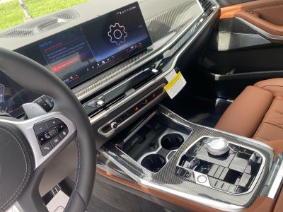2027 BMW X7 M60i