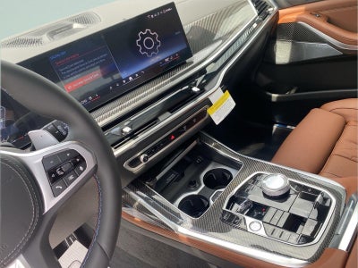 2027 BMW X7 M60i