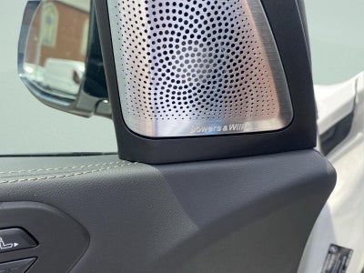 2027 BMW X7 M60i