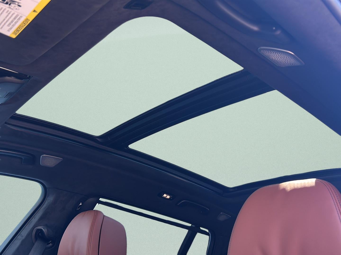 2027 BMW X7 M60i