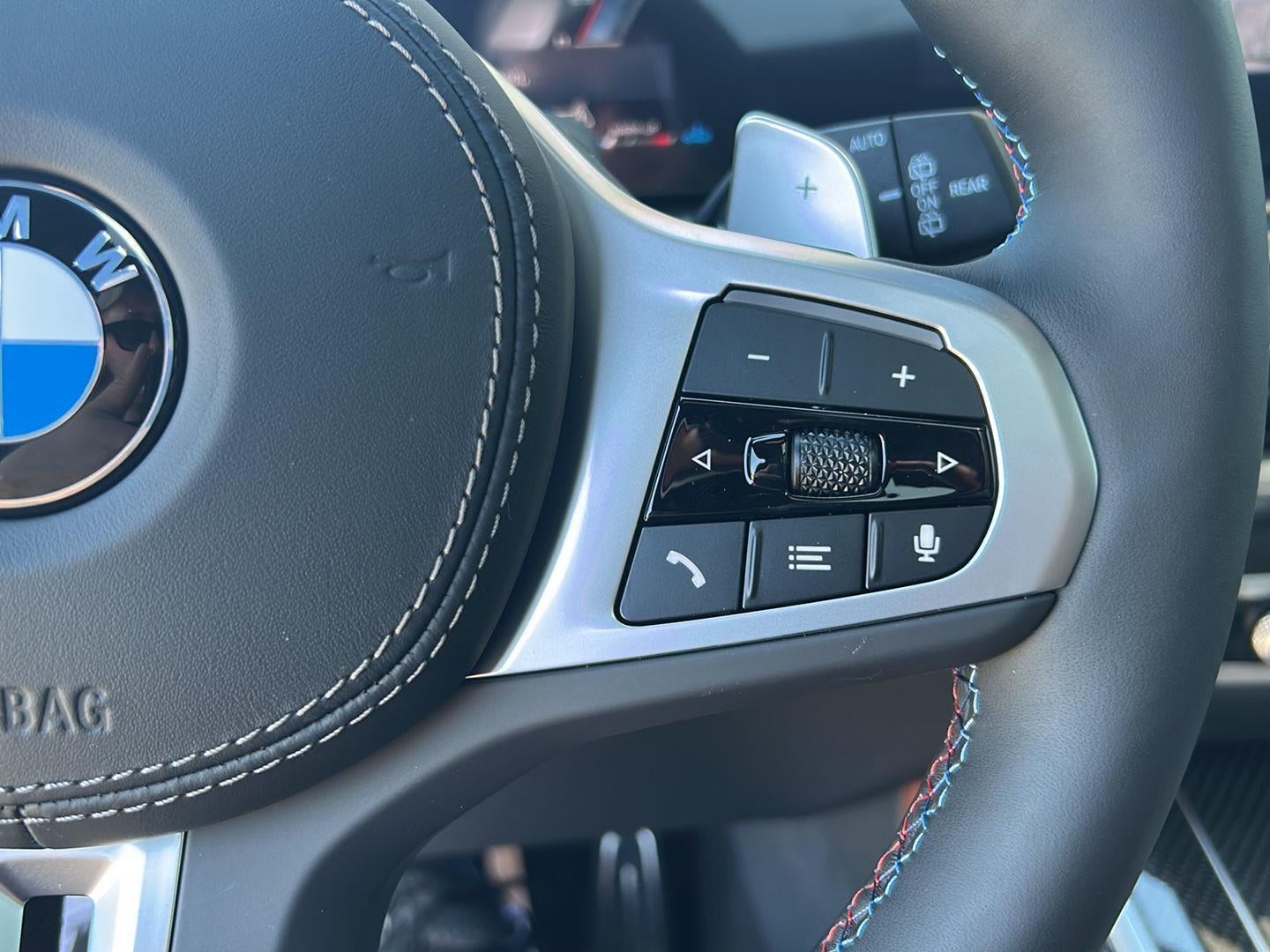 2027 BMW X7 M60i