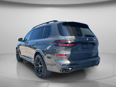 2027 BMW X7 M60i