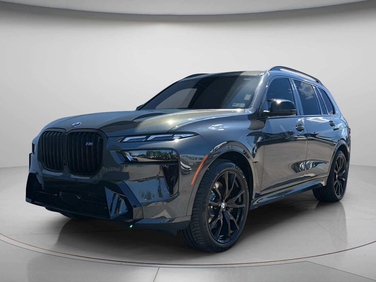 2027 BMW X7 M60i