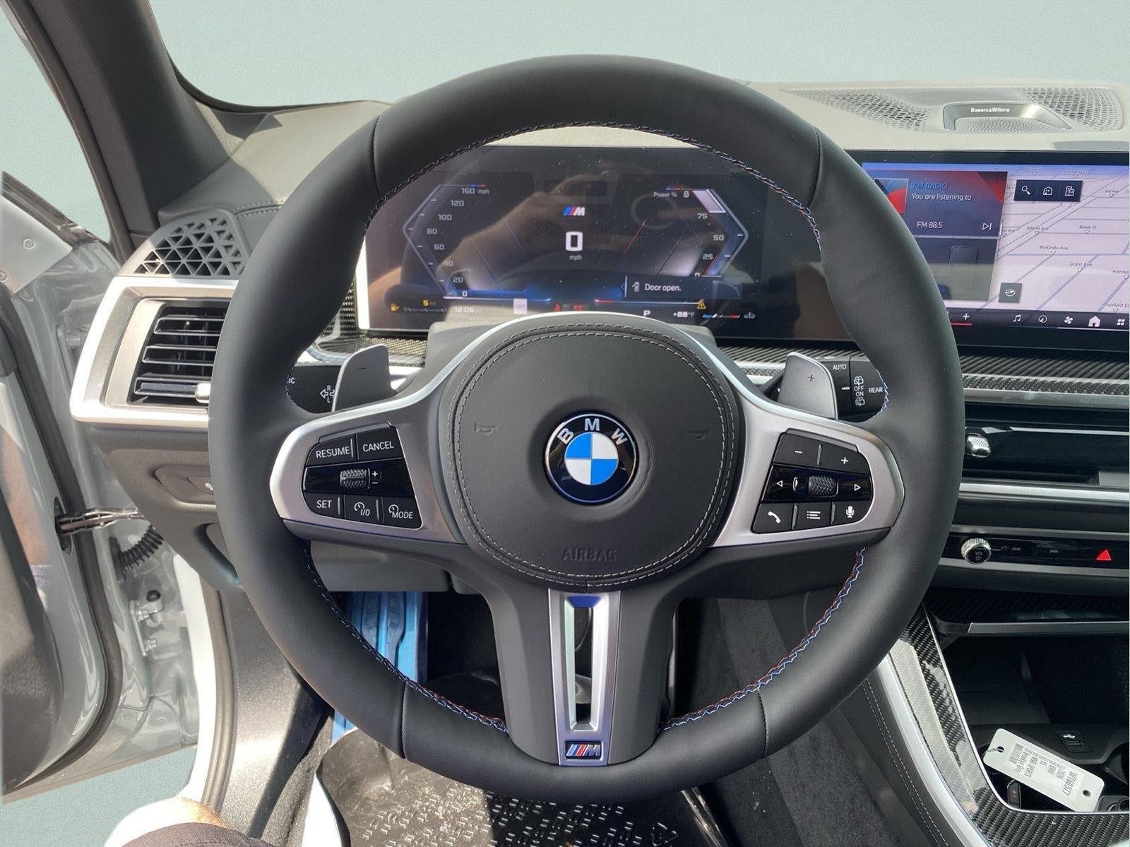 2026 BMW X5 M60i