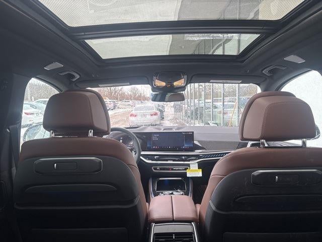 2026 BMW X5 M60i