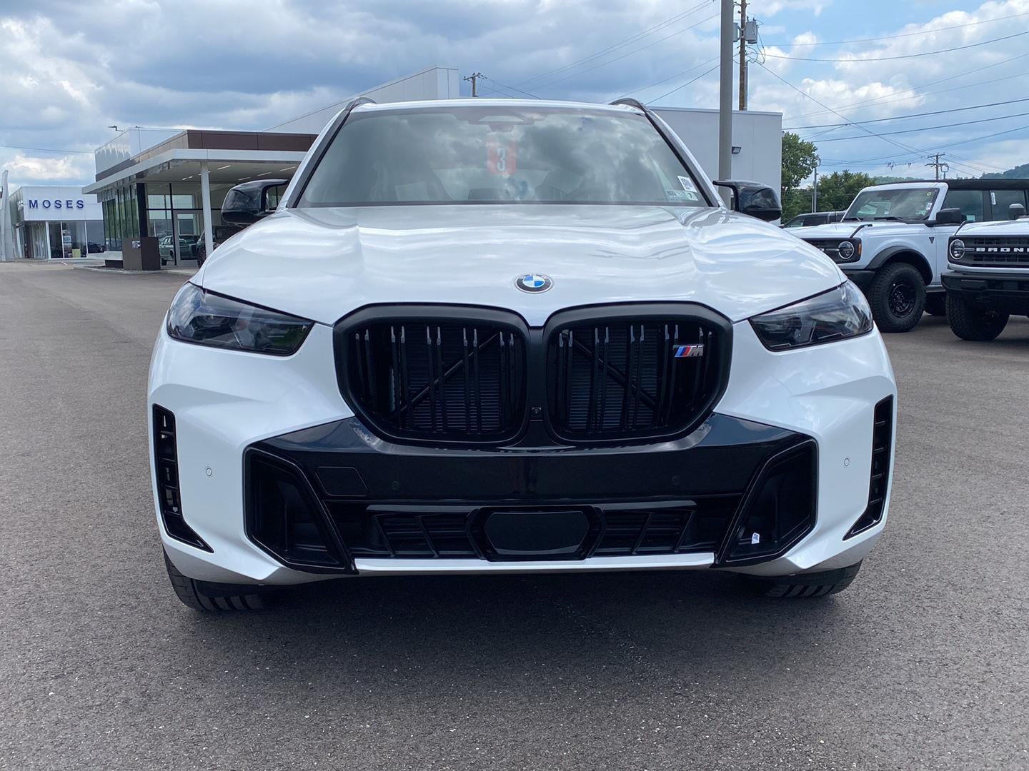 2026 BMW X5 M60i