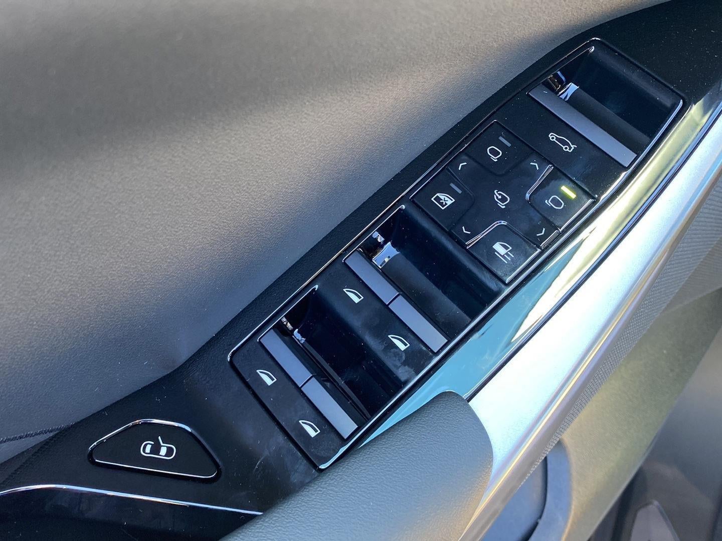 2027 BMW X5 40 xDrive
