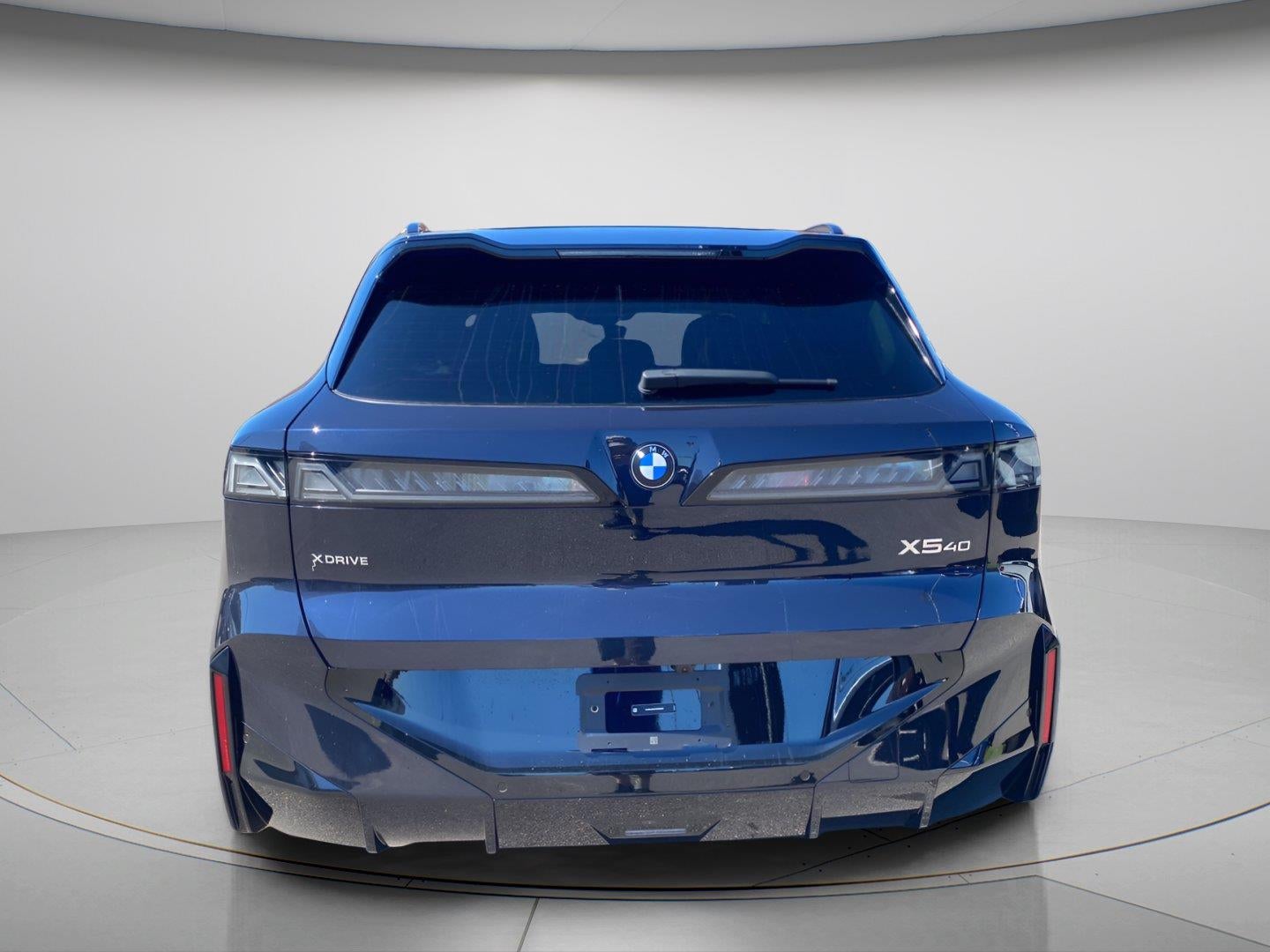 2027 BMW X5 40 xDrive
