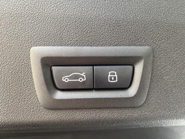 2026 BMW XM Label