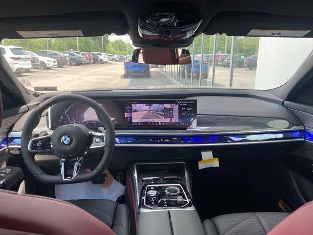 2025 BMW 7 Series 740i xDrive