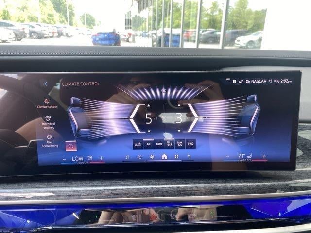 2025 BMW 7 Series 740i xDrive