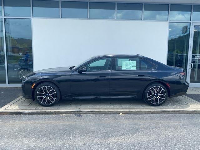 2025 BMW 7 Series 740i xDrive