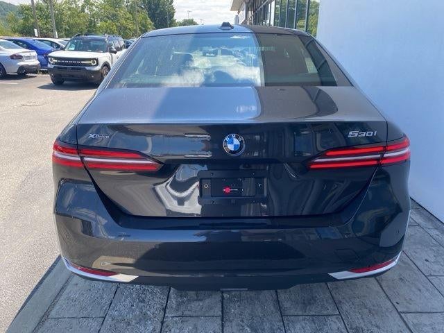 2026 BMW 5 Series 530i xDrive