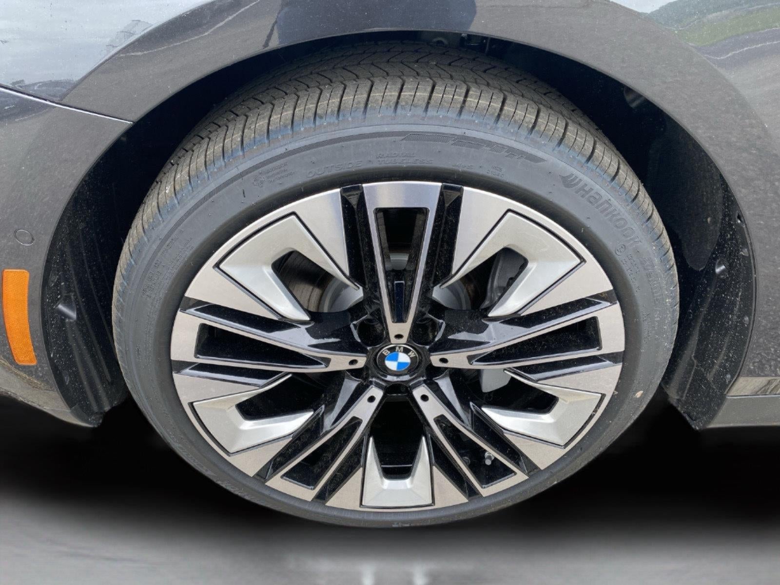 2026 BMW 5 Series 530i xDrive