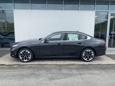 2026 BMW 5 Series 530i xDrive